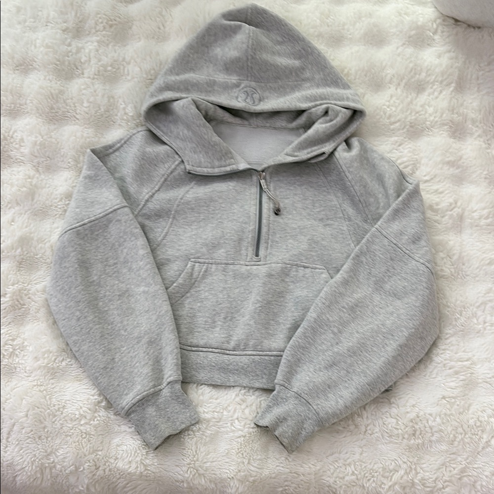 XS Heathered Grey Lululemon Scuba